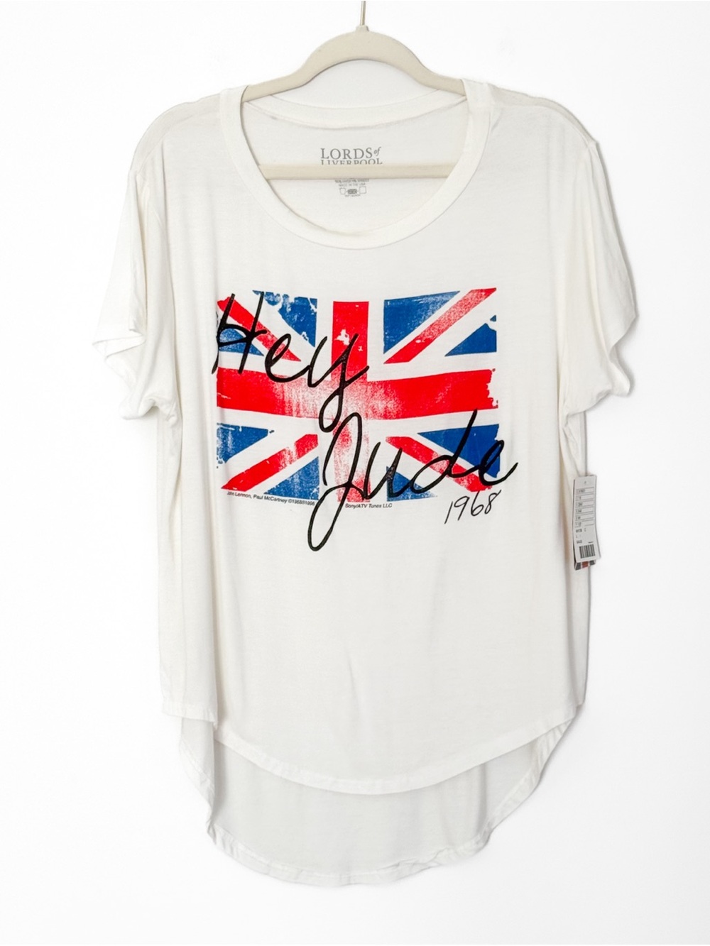 NWT Lords of Liverpool Beatles Hey Jude Union Jack Graphic White Tee Size Large